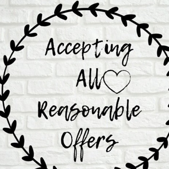 SEND AN OFFER 🤍 - Picture 1 of 1